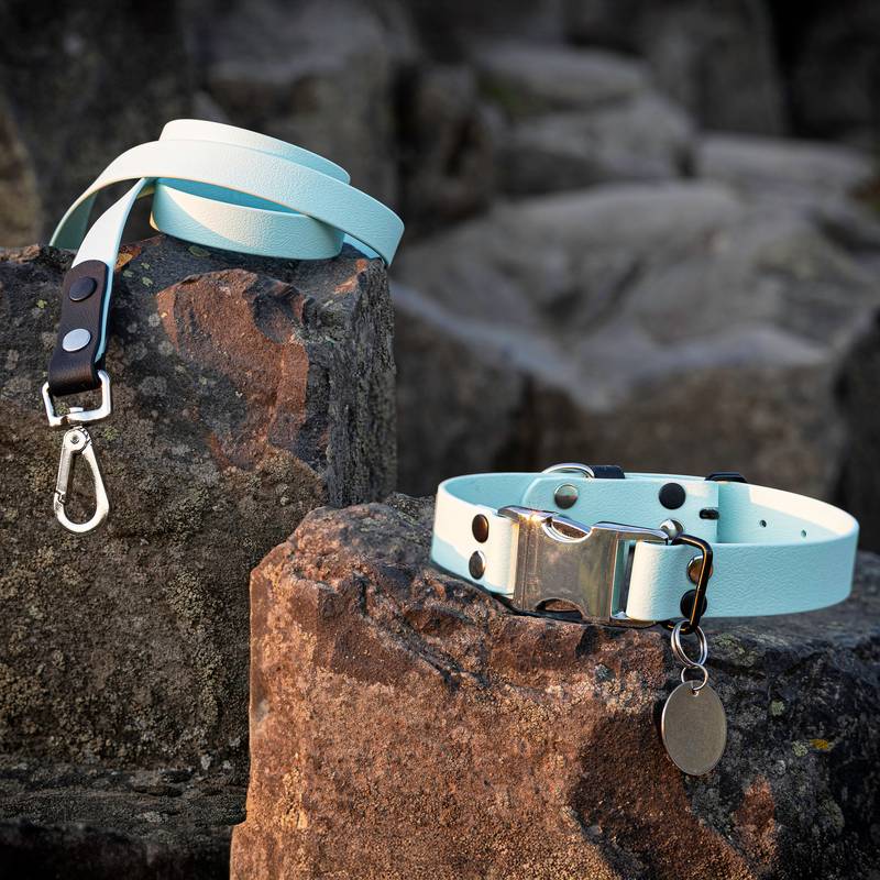 Side Release Buckle: 1 Side Release Buckle: 1