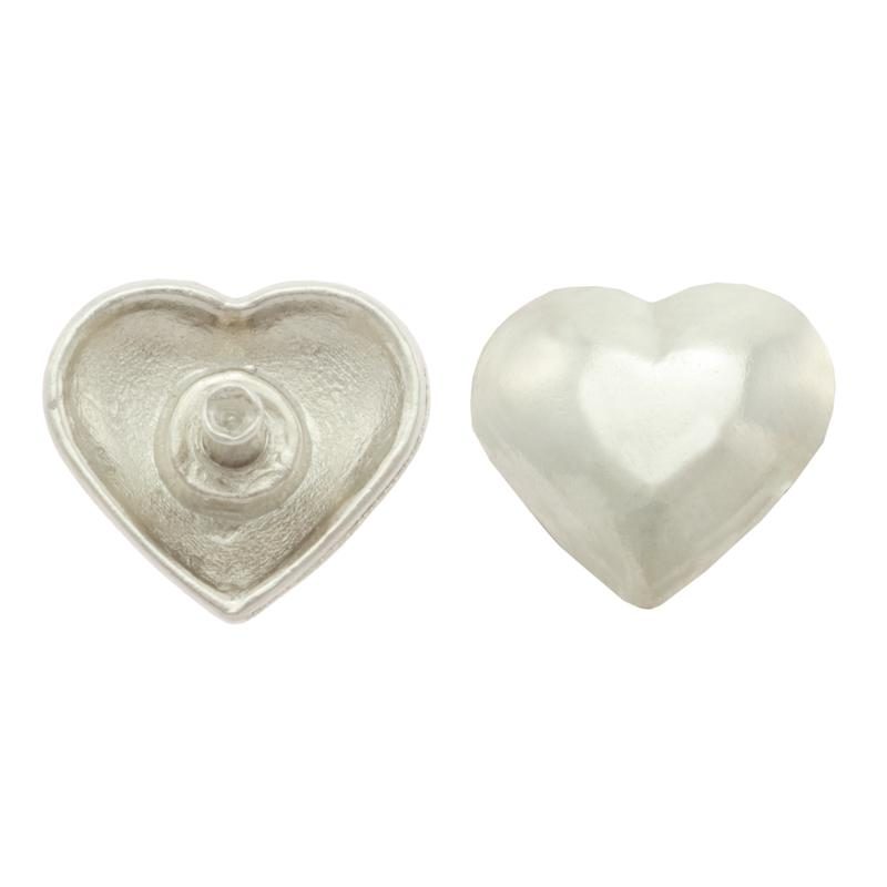 Decorative Rivet Heart | Pet Hardware®